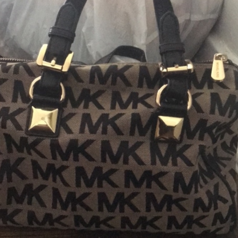 MK Purse